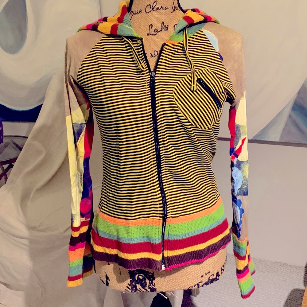Uber cute colorful knit and sweater material mixed media  Desigual hoodie S